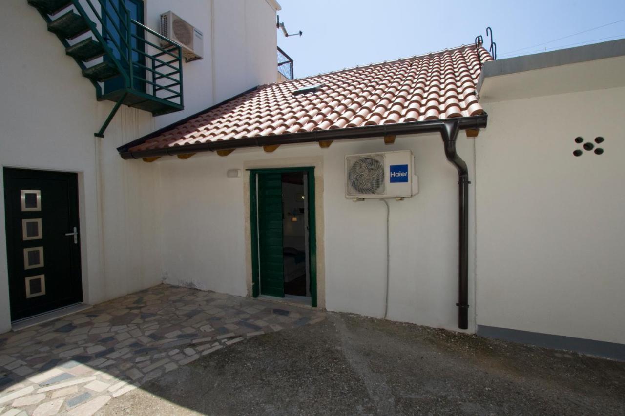 Stonehouse Katarina Villa Igrane Exterior photo